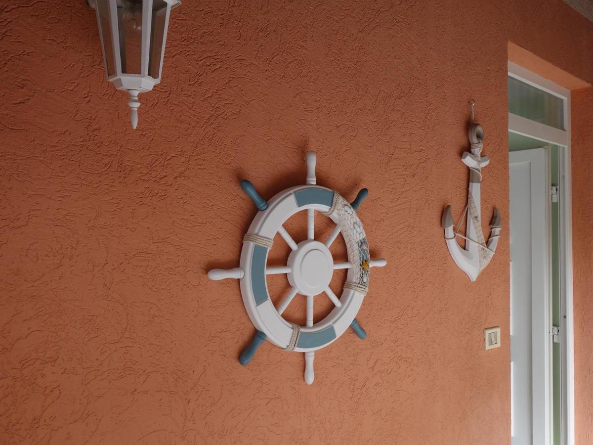 Apartment Melli Pula Luaran gambar
